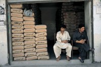 Image of sheet 20013001 photo 18: Hazāra (Persian: هزاره‎) are a Persian-speaking people who mainly live in central Afghanistan. They are overwhelmingly Twelver Shia Muslims and comprise the third largest ethnic group of Afghanistan, forming about 9% (according to other sources up to 19%) of the total population. More than 650,000 Hazara live in neighbouring Pakistan (mostly settled in Quetta) and an estimated one million in Iran. Balochistan (Balochi: بلوچستان) or Baluchistan[1] (lit. Land of the Baloch) is an arid, desert and mountainous region on the Iranian plateau in south-western Asia, northwest of the Indian Ocean near the Persian Gulf. It mainly includes southwestern Pakistan, southeastern Iran and a smaller section of southwestern Afghanistan. Belutschistan (persisch ‏بلوچستان‎) ist eine Region im Iranischen Hochland, die sich über den Osten Irans, den Süden Afghanistans und den Südwesten Pakistans erstreckt. Die Fläche beträgt etwa 300.000 km².