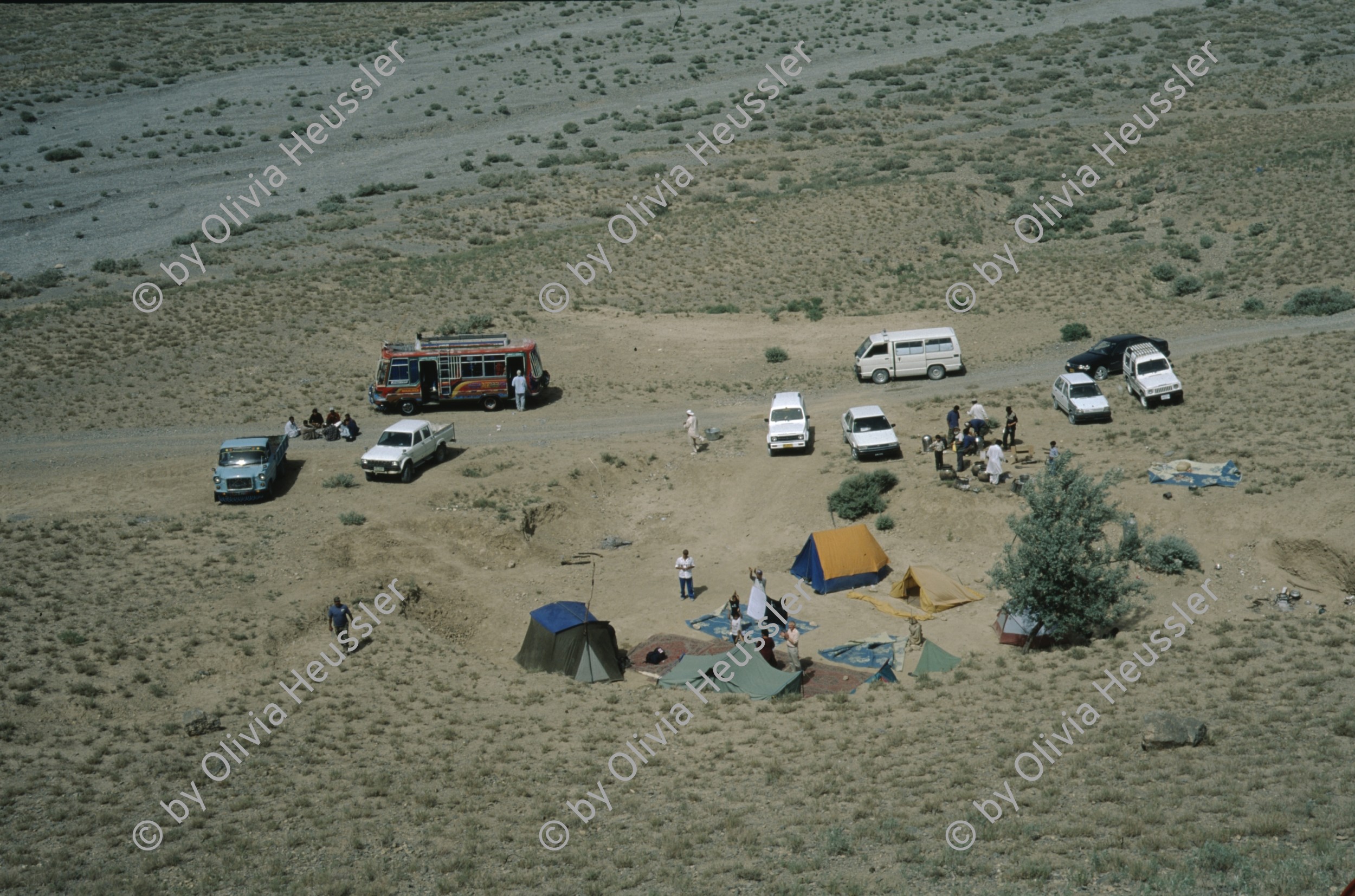 Image of sheet 20013014 photo 15: Expedition on Mount Chiltan with Boy Scouts, (Koh-i-Chiltan) of the Sulaiman Mountains, in the Quetta District of Balochistan Province, Pakistan 2001.