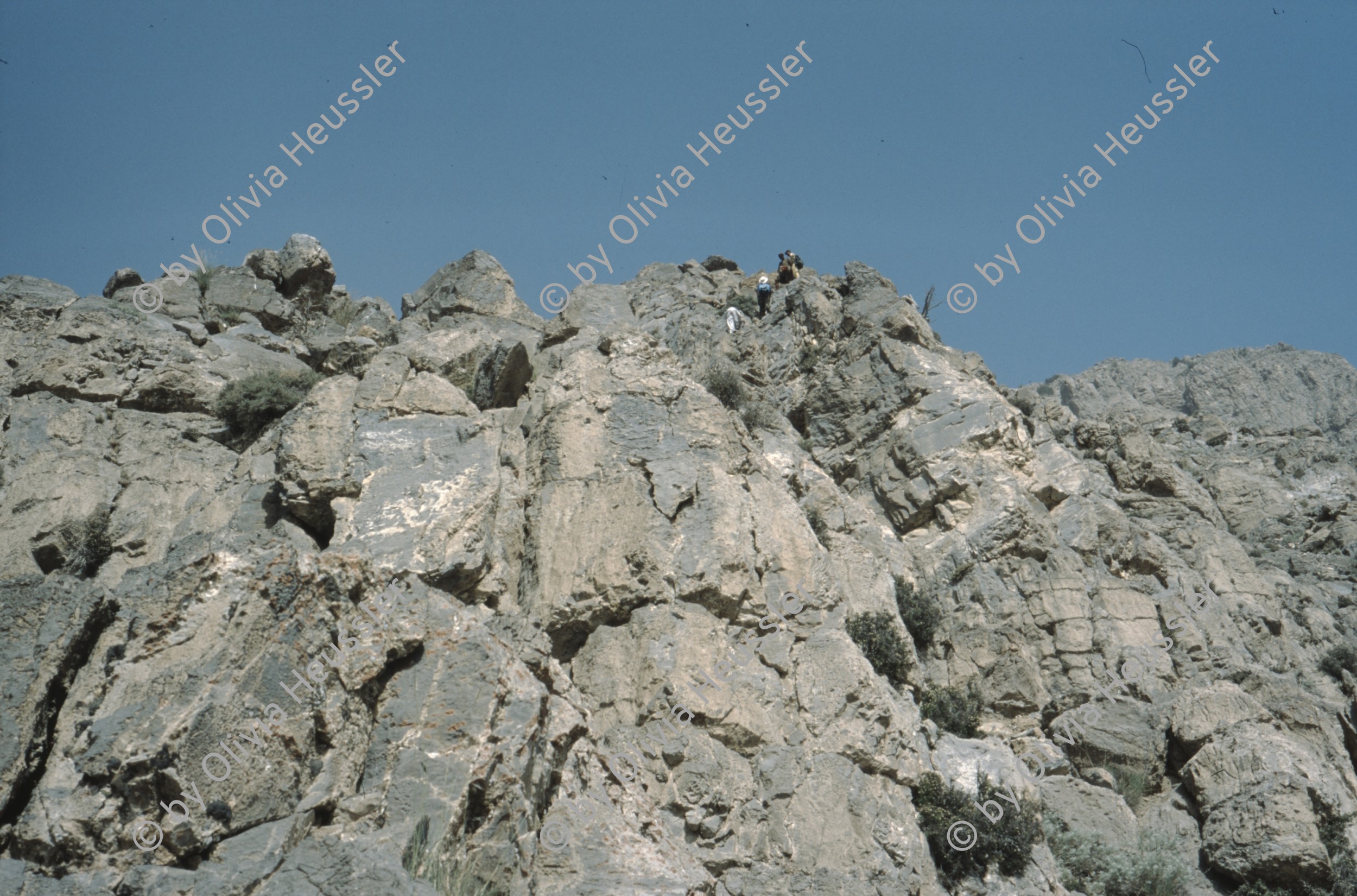 Image of sheet 20013014 photo 8: Expedition on Mount Chiltan with Boy Scouts, (Koh-i-Chiltan) of the Sulaiman Mountains, in the Quetta District of Balochistan Province, Pakistan 2001.