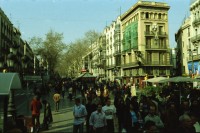 Image of sheet 20020030 photo 33: Kreuzfahrt Costa Ramblas Barcelona Spanien Schiff Che Guevara Palmen Kunst Gabrielle Attinger Alis Heussler Recycling Tanks Container Strassenwischer