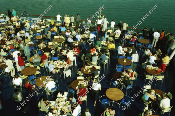 Image of sheet 20020050 photo 16: Costa Viktoria auf Deck