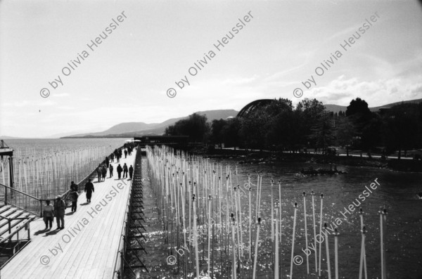 Image of sheet 20020361 photo 9: Expo 02 Neuchatel TGV Göschenen Hotel Mineralien Gotthard Souvenir Brücke Eisenbahntunnel Eingang Schlitten Post alter