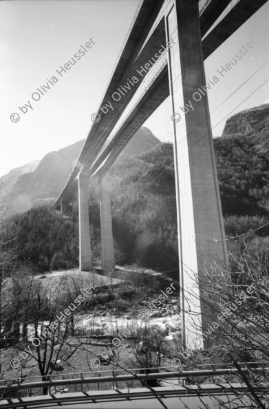 Image of sheet 20020880 photo 28: In Bodio hält keine Bahn mehr Zug die Taldörfer sind Leventina Kanton Tessin, Ticino, Schweiz Svizzera, Switzerland