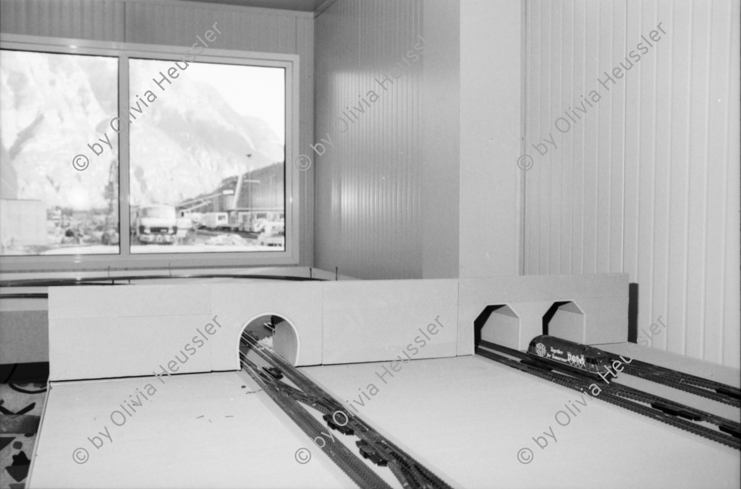 Image of sheet 20020930 photo 24: Modelleisenbahn der Neat