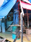 Image of sheet 20050730 photo 53: Shanty Town Zürich Aktion für Wohnraum an der Sihl. Installation Besetzung Occupation Squat housing live youth protest leck of creative camp occupied action creativity Schweiz swiss
Alternative scene Art action