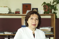 Image of sheet 20051201 photo 27: Viviana Uribe Tamblay Presidente Codepu

La Corporación de Promoción y Defensa de los Derechos del Pueblo – CODEPU- es una organización no gubernamental de Derechos Humanos fundada durante la dictadura militar, el 8 de noviembre del año 1980. Desde hace 30 años asiste a las víctimas y los familiares de las víctimas de violaciones a los derechos humanos y lucha contra la impunidad
Human rights Menschenrechte Pinochet