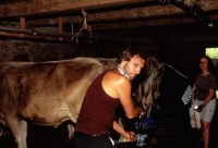 Image of sheet 20060725 photo 5: Tobias Dengler beim Dreh für Freiheitsfieber von Susanne Eigenheer, Alp Neaza, Graubünden 2006.