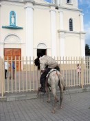 Image of sheet 20090511 photo 197: Betrunkener Sandinist vor der Kathedrale
«Nuestra Señora del Rosario» am Jahrestag
der Befreiung. Estelí, 16. Juli 2007
Aus: «Der Traum von Solentiname» EPF, Zürich 
«El Sueño de Solentiname» IHNCA Managua p.219