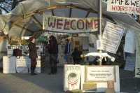 Image of sheet 20111109 photo 44: Die Zeltstadt "Occupy Paradeplatz", aufgenommen am Mittwoch, 9. November 2011 auf dem Lindenhof in Zuerich.