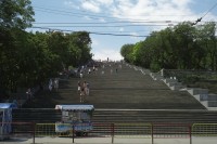 Image of sheet 20120701 photo 617: Potiemkinsche Treppe in der ukrainischen Hafenstadt Odessa, 2012.