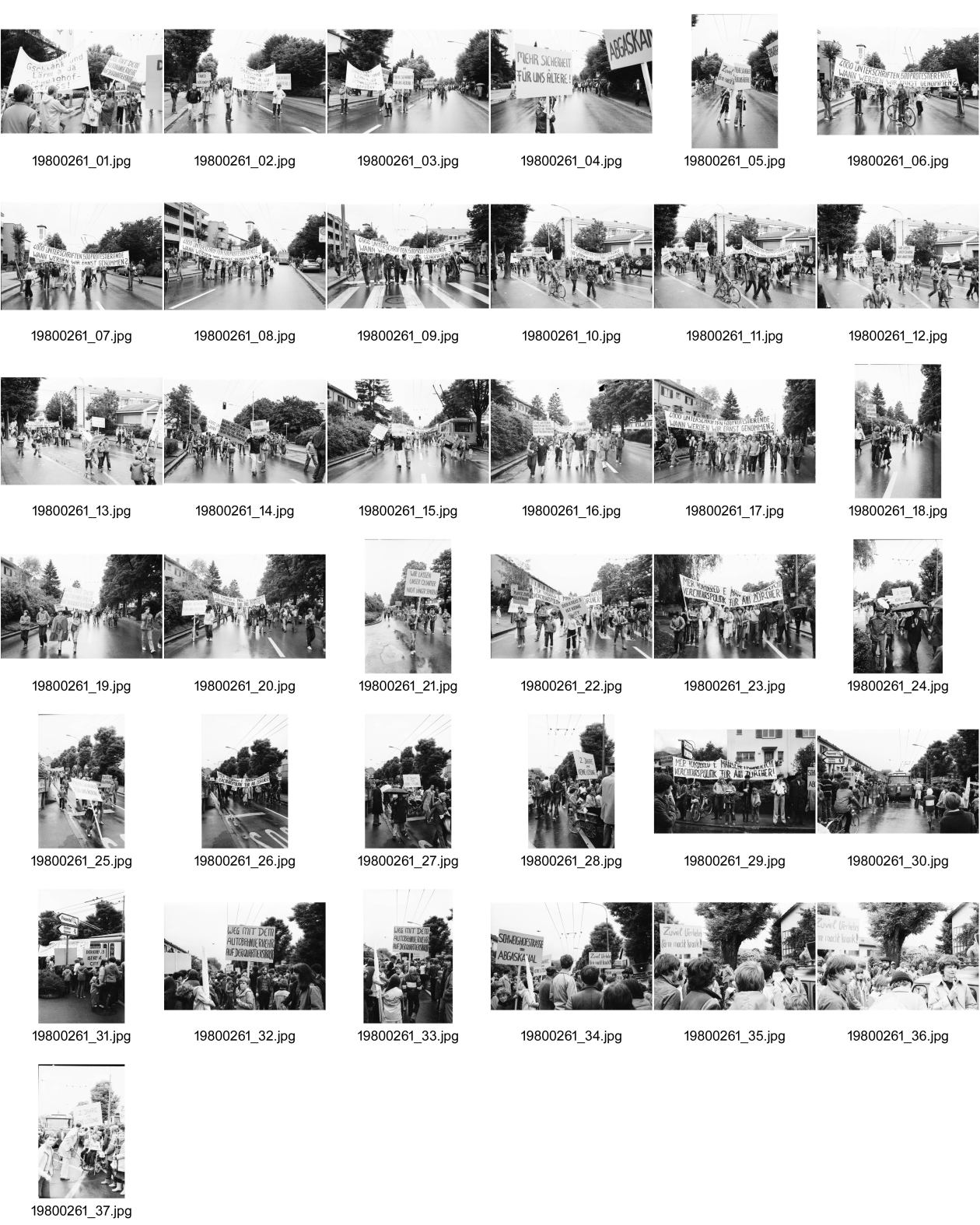 Image of sheet 19800261: AnwohnerInnen  'Schweighofstrasse = Abgaskanal' Demo gegen Verkehr. Kinder 'Mehr Sicherheit für uns Aeltere' steht auf einem Schild eines Jungen! '2 Jahre und keine Lösung''Weg mit dem Autobahnverkehr auf der Quartierstrasse' etc. Key