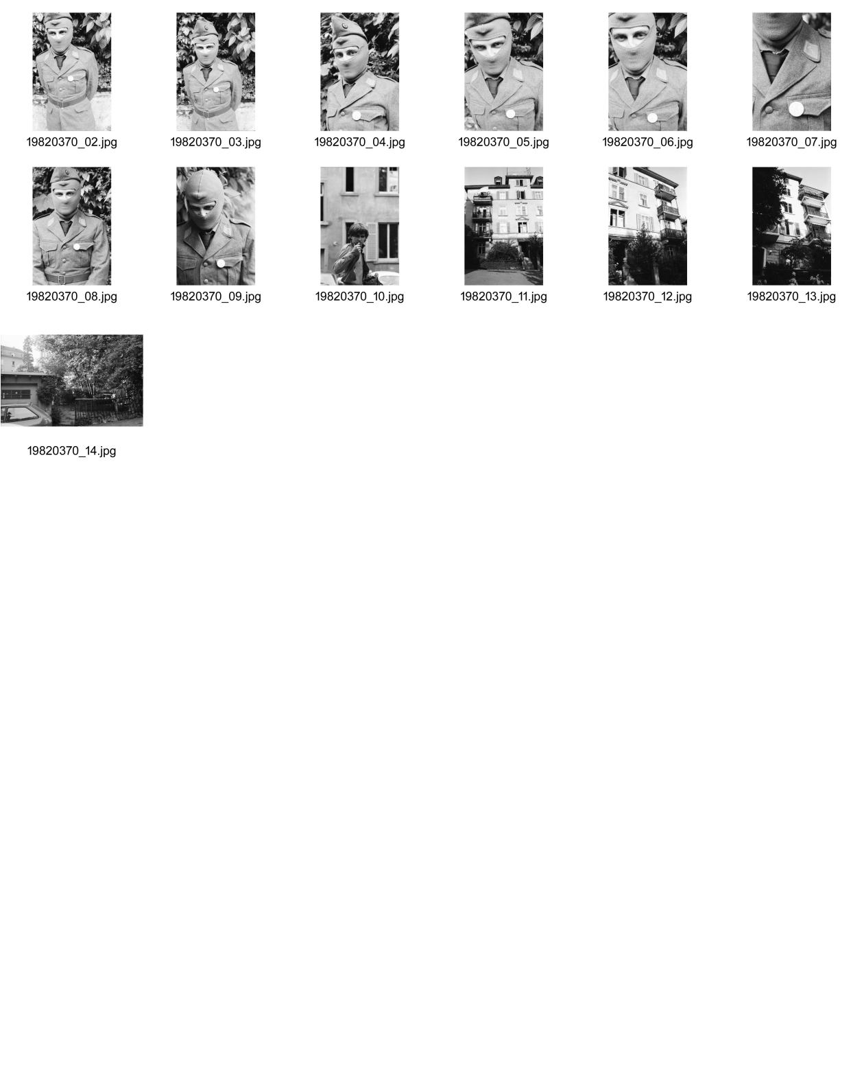 Image of sheet 19820370: David Basler in Militäruniform. Strapazin Edition moderne protestiert mit Tarnkappe und Vermummung Vermummtem Gesicht und Pin 'Schwerter zu Pflugscharen' für Frieden
1982 Zürich