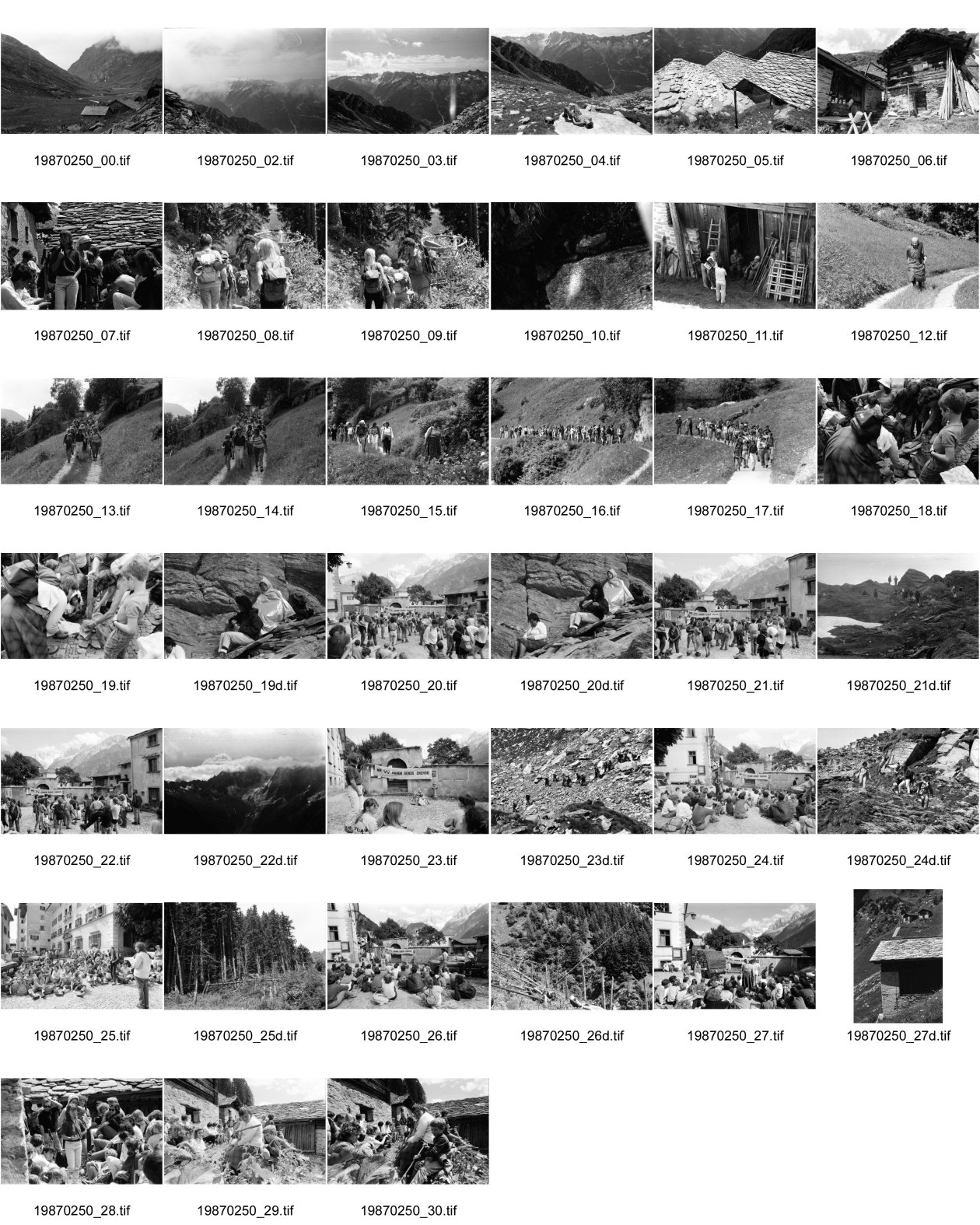 Image of sheet 19870250: Frauen Protest Wanderung gegen Staudamm Projekt im Val Madris Kanton Graubünden nach Soglio ins Bergell über 'Bregalia' Pass. Granit Steindächer Berge Uebersicht. Alte Bäuerin auf dem Weg. Frauen Gruppe. Protest im Dorf mit Präsenz von Einwohner. Wald Sterben Waldsterben. Kanton Graubünden 1987 Schweiz