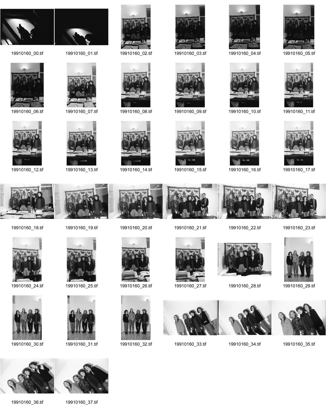 Image of sheet 19910160: Portrait und Gruppenbild Frauen Informations Zentrum FIZ Frauen Quellenstrasse Zürich Gruppe.
Fachstelle Frauen Frauenhandel Frauenmigration 1991 women trafficking women's migration
Frauen Informations Zentrum FIZ Frauen Portrait
FIZ Advocacy and Support for Migrant Women and Victims of Trafficking
Zürich Kreis fünf 5, Switzerland Europe Group 1997
© 1997, Olivia Heussler
