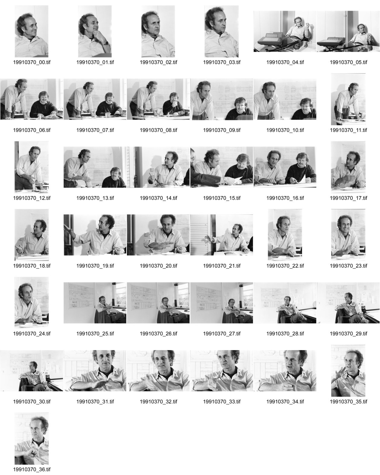 Image of sheet 19910370: frtsg: 910360 Portrait Alexander Neumeister (* 17. Dezember 1941 in Berlin) ist ein deutscher auf Technikdesign spezialisierter Designer.

Einem breiten Publikum bekannt wurden die von ihm gestalteten Schienenfahrzeuge, darunter mehrere Baureihen des ICE und Transrapid. Deutschland 1991
Neumeister is designer of ICE first fast train system in Germany.