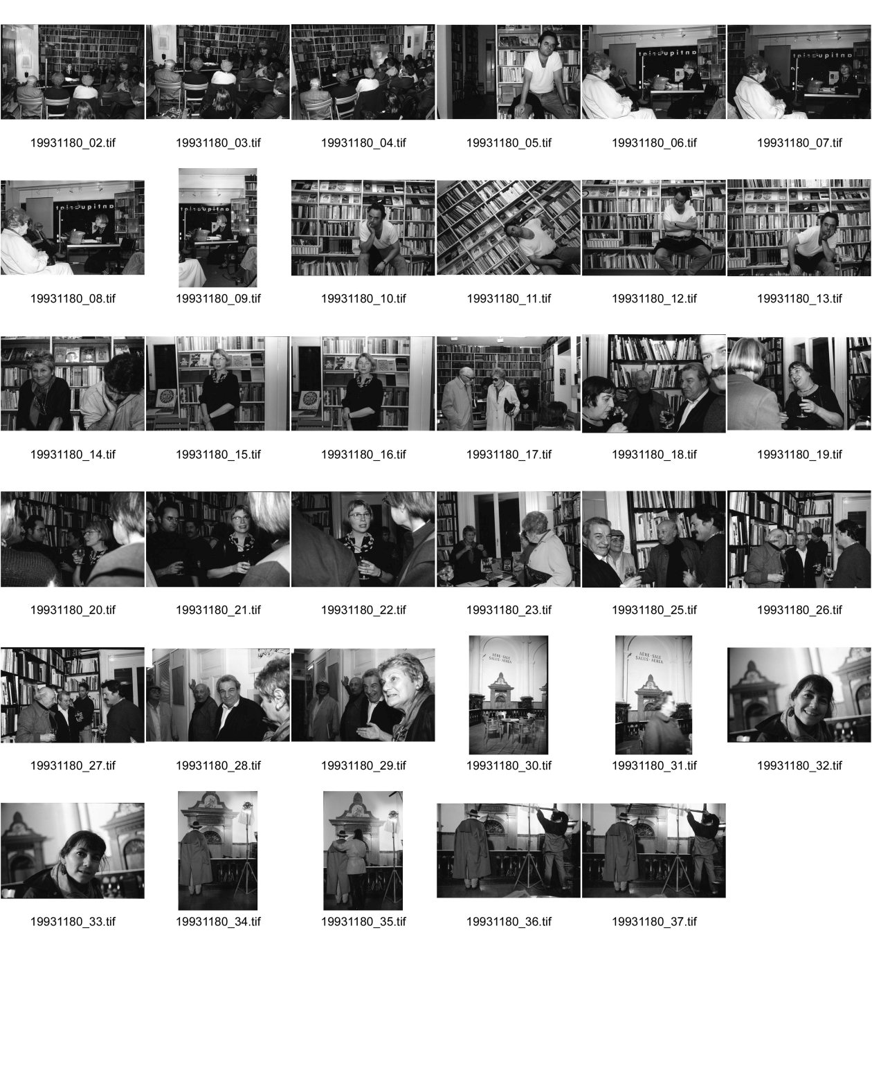 Image of sheet 19931180: Im Antiquariat Peter Petraj Portrait hält Susanne Gisel Pfankuch eine Lesung über Alis Guggenheim aus ihrem Buch. Turli Reutemann Ruth Guggenheim Paul Eppstein etc.  Paul Sieber Dr. med. Harald Haro Rotter. Olivia und Lu von hinten in Trinkhalle Schuls Tarasp Fernsehen DRS filmt. Kanton Graubünden

© 1993, OLIVIA HEUSSLER / www.clic.li