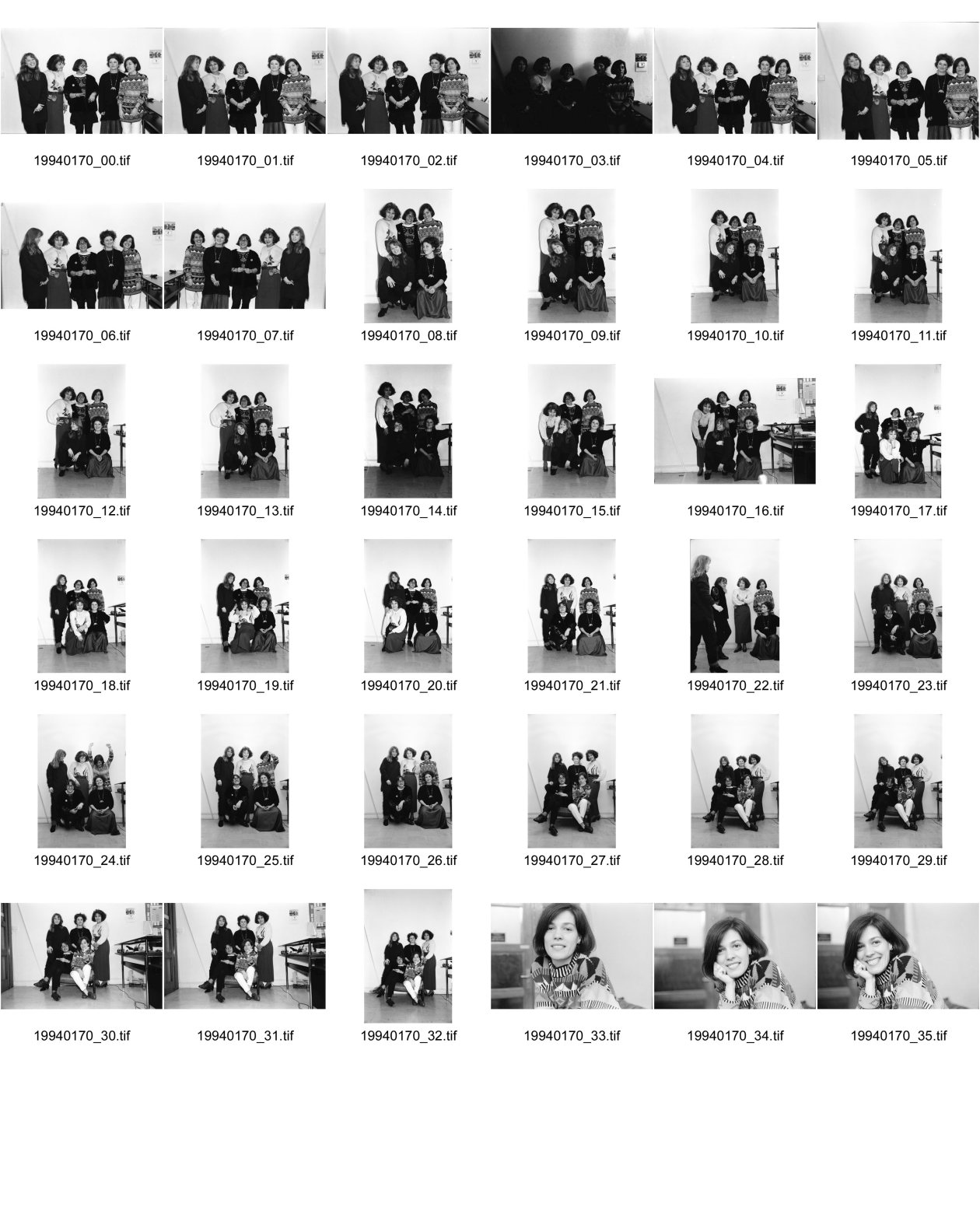 Image of sheet 19940170: frtsg. 940160 FIZ Fraueninformationszentrum in Zürich an der Quellenstrasse Frauen portrait Portrait Jaqueline Leite Gruppenbild 1994