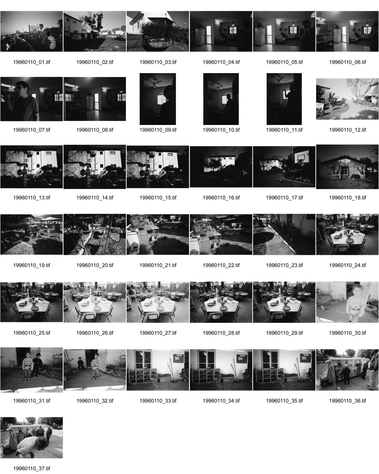 Image of sheet 19960110: Kibbutz Maaborot Tochter von Dan Maas am Telefon zu Hause. zeigt uns Schutzraum. Anbau für Kinderzuwachs Kindergarten sitzplatz mit Schrottspielzeugen Im Speisesaal für die Kinder Esstisch Kids Spielzeugauto gestell. Kleinbus für Rentner Innen 21 mm Leica M6 Israel 1996

Pensioners abandon their self-developed mobile transport

Ma'abarot is a kibbutz in Israel. Founded in 1932, today it has a population of approximately 850 people, and is under the jurisdiction of Hefer Valley Regional Council.