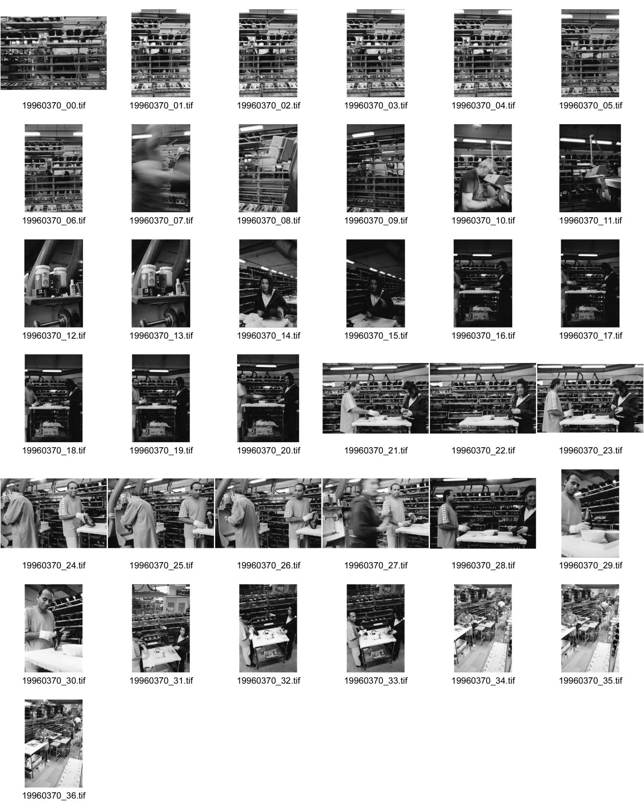 Image of sheet 19960370: Bally Schuhwerk Stabio Tessin Switzerland Schweiz Ticino 1996
 Out of: Schichtwechsel Jour ouvrable Per chi suona la sirena SMUV UNIA