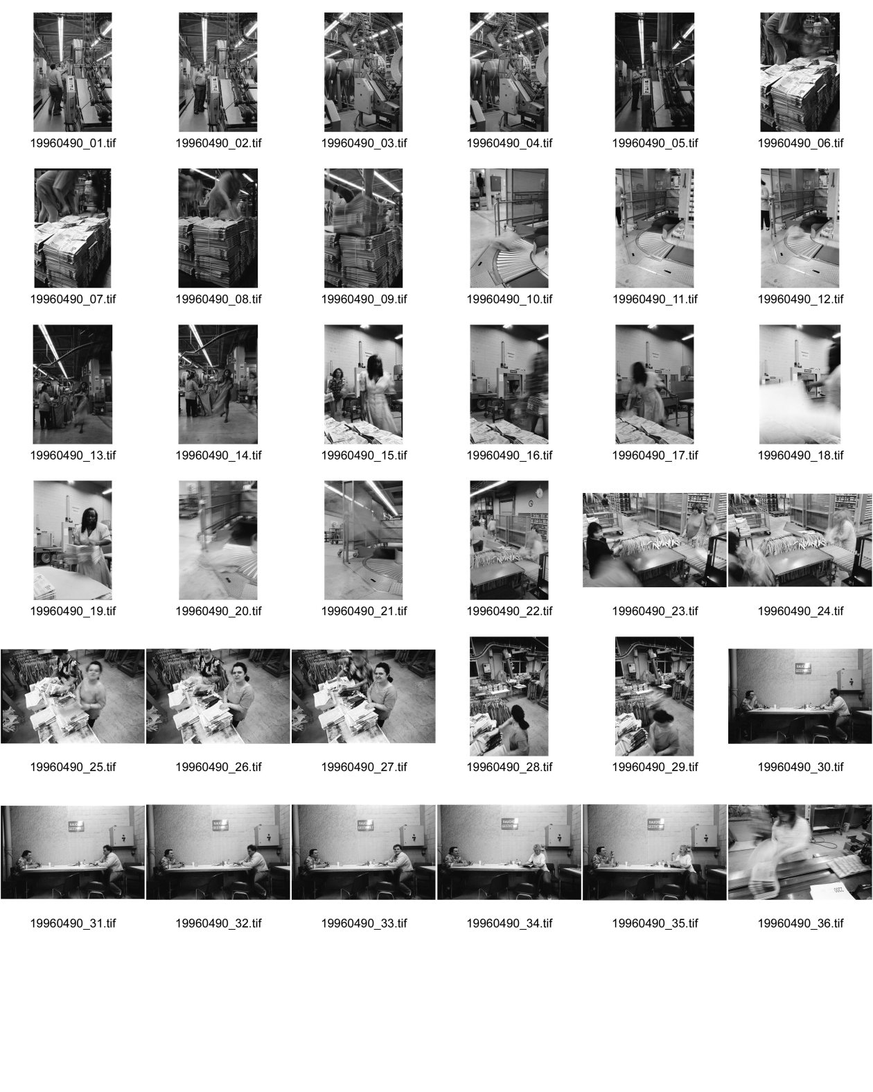 Image of sheet 19960490: Spedition 'Der Bund' Druckereizentrum Bümpliz Nachtschicht Pause Nachtarbeit Frauen 23.00 bis 2.30 Uhr night shift
Out of:
Schichtwechsel, Rotpunktverlag
Jour ouvrable , Edition d'en bas
Per chi suona la sirena, Editione Casagrande
SMUV UNIA