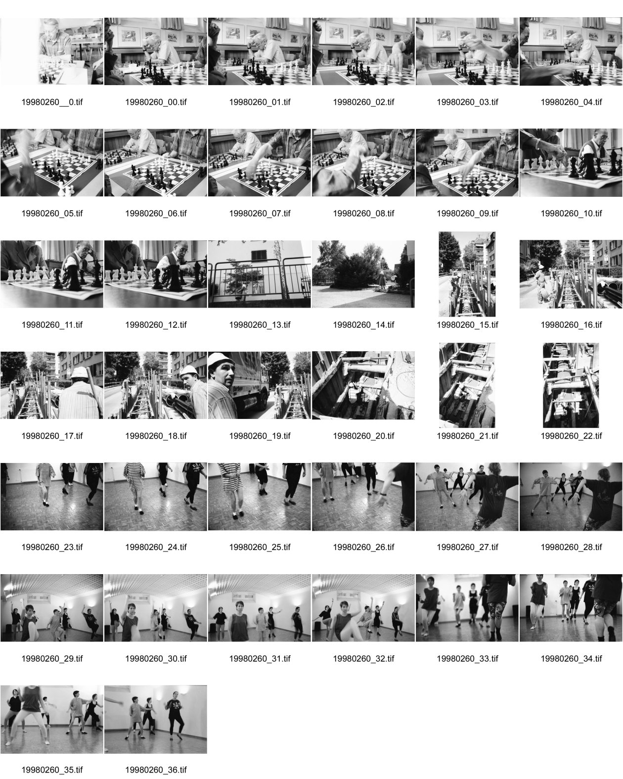 Image of sheet 19980260: Schach und Gymnastikkurs für Frauen mit Kinder Zentrum Klus Bauarbeiter Hegibachstrasse Kanalisation Zürich 1998