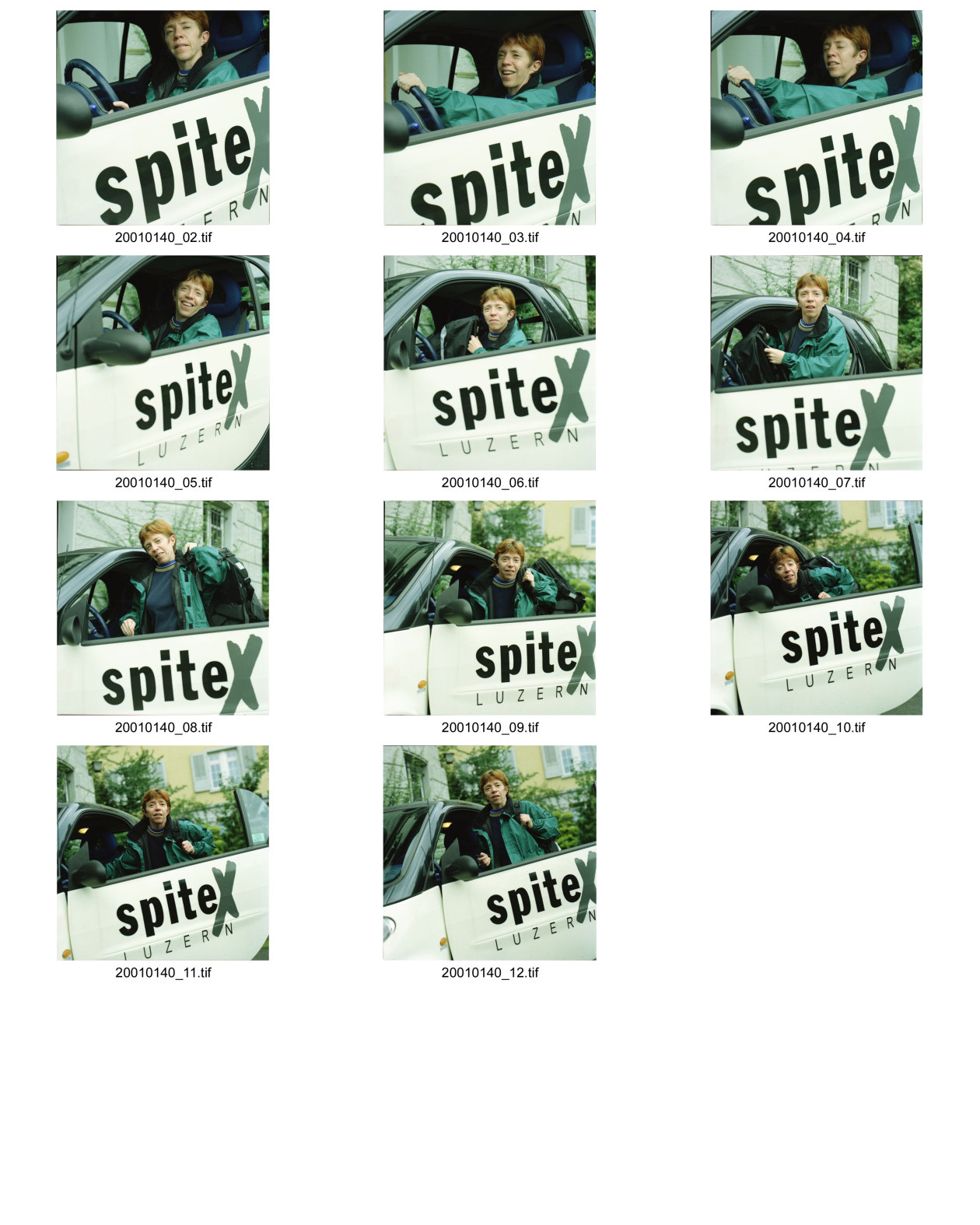 Image of sheet 20010140: Spitex-Krankenschwester unterwegs per Smart, Luzern 2001.