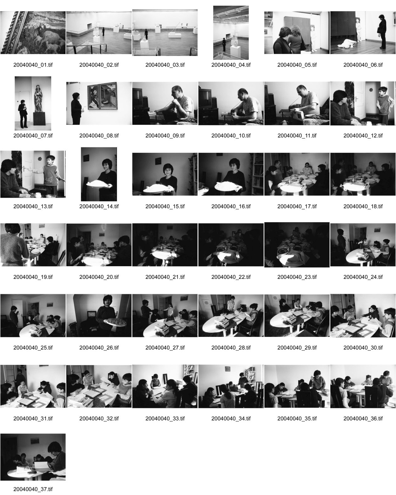 Image of sheet 20040040: Portrait der Flüchtlingsfamilie Nafissa und Chassem Saya Familie aus Afghanistan bei sich zu Hause mit Salim Shabana Behesta und Shahira in der Küche am Pita backen mit Lauch gefüllte Teigtaschen im Esszimmer Nafissa im Kunsthaus Sammlung Müller Bau vor Segantini
am Mittagstisch Mitagessen Chassem hilft seiner Frau beim Kochen! Zürich 2004